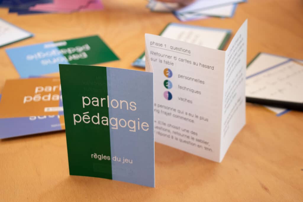 Photo des règles du jeu "Parlons pédagogie"